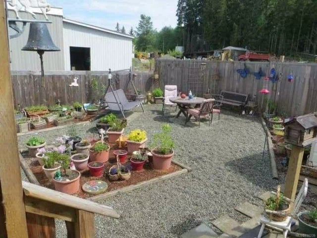 5 of 11 - 1050 Bowlby Rd 33, Errington, BC