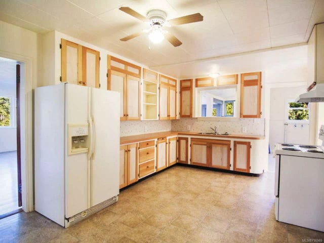 4 of 44 - 829 Allsbrook Rd, Errington, BC