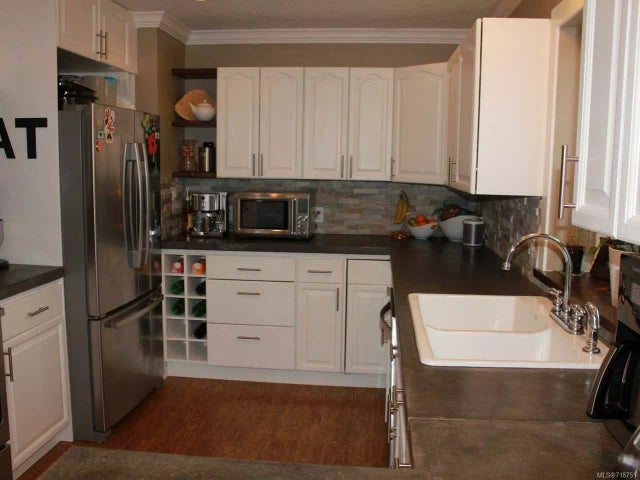 3 of 24 - 8011 Musgrave St, Crofton, BC