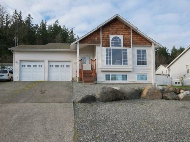 2 of 29 - 8008 Edmund St, Crofton, BC