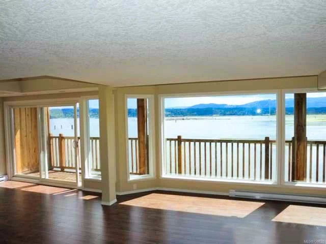 5 of 16 - 976 Khenipsen Rd, Cowichan Bay, BC