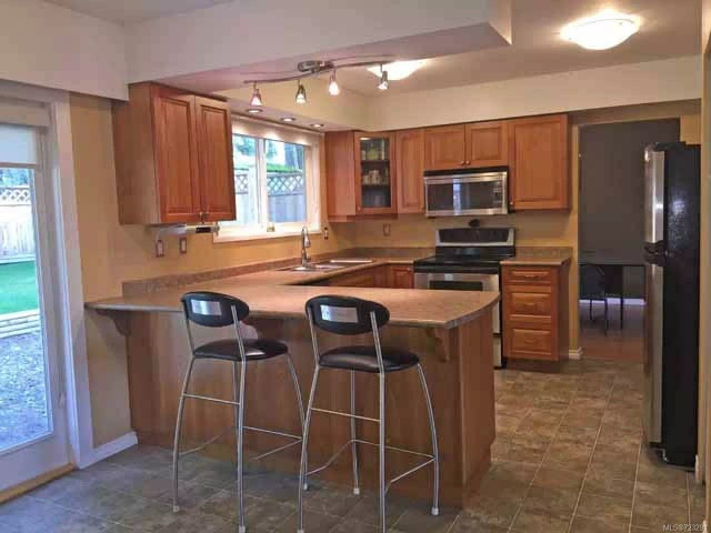 2 of 28 - 4635 Alder Glen Rd, Cowichan Bay, BC