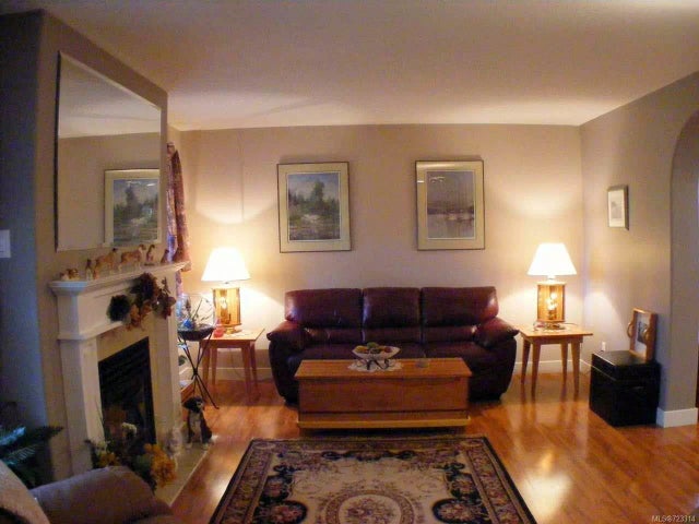 2 of 30 - 8003 Vye Rd, Crofton, BC