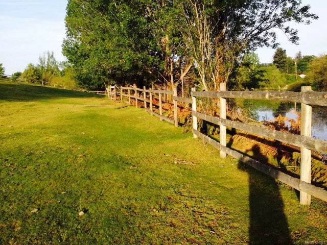 4 of 48 - 4362 Telegraph Rd, Cowichan Bay, BC