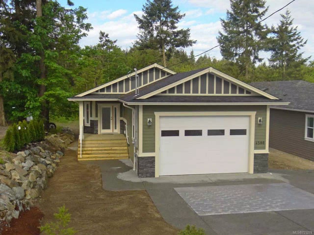 1 of 27 - 4500 Lanes Rd, Cowichan Bay, BC