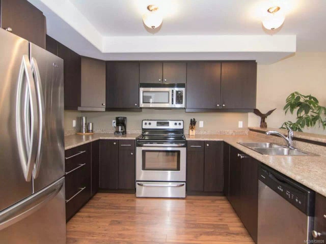 2 of 33 - 8024 Lindsay Pl, Crofton, BC