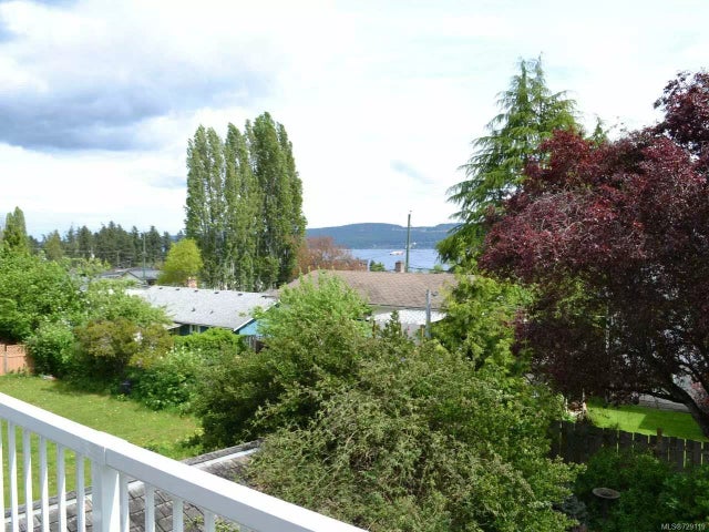 3 of 17 - 8073 York Ave, Crofton, BC