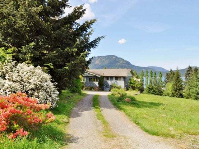1 of 31 - 4574 Lanes Rd, Cowichan Bay, BC