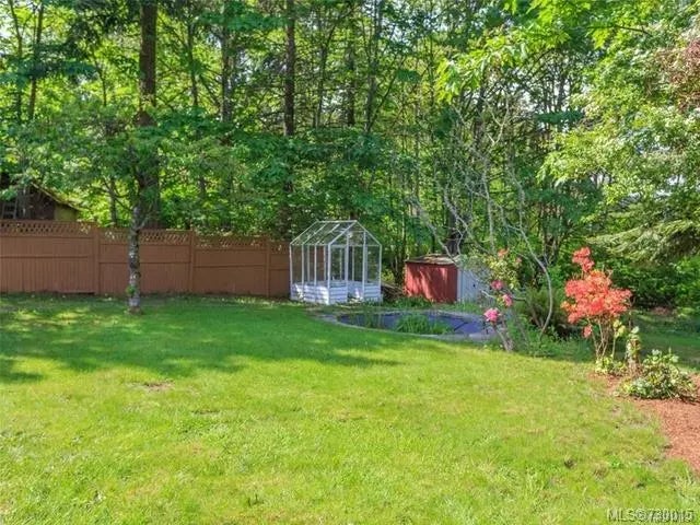 3 of 17 - 1780 Vee Rd, Cowichan Bay, BC