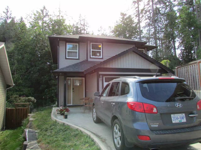 2 of 17 - 1584 Adelaide St 3, Crofton, BC