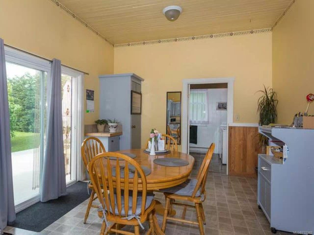 3 of 16 - 1670 Chaplin St, Crofton, BC