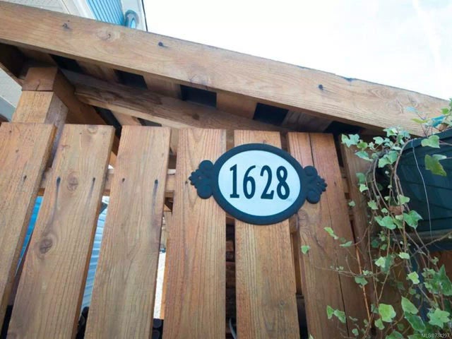 4 of 23 - 1628 Robert St, Crofton, BC