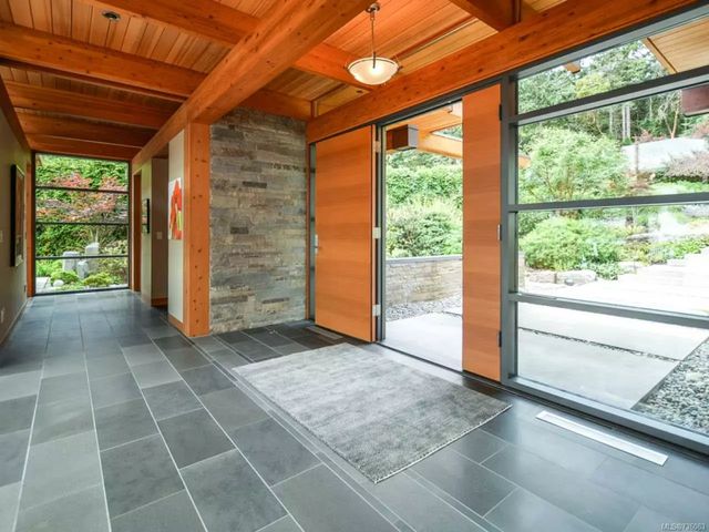 4 of 70 - 3384 Stephenson Point Rd, Nanaimo, BC