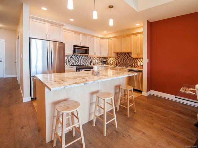 4 of 20 - 1533 Joan Ave 301, Crofton, BC