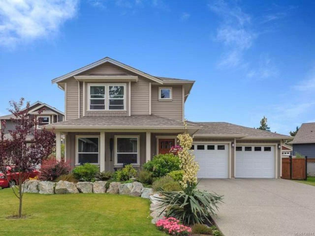 1 of 15 - 4526 Buena Vista Pl, Cowichan Bay, BC