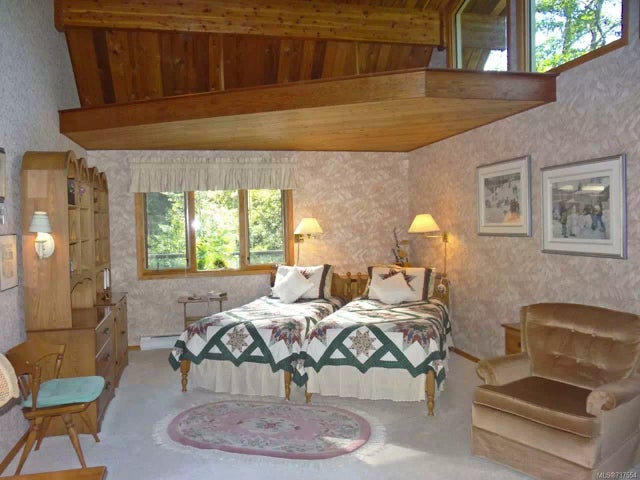 5 of 26 - 4786 Hillbank Rd, Cowichan Bay, BC