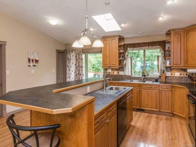 4 of 42 - 1548 Morgan St, Crofton, BC