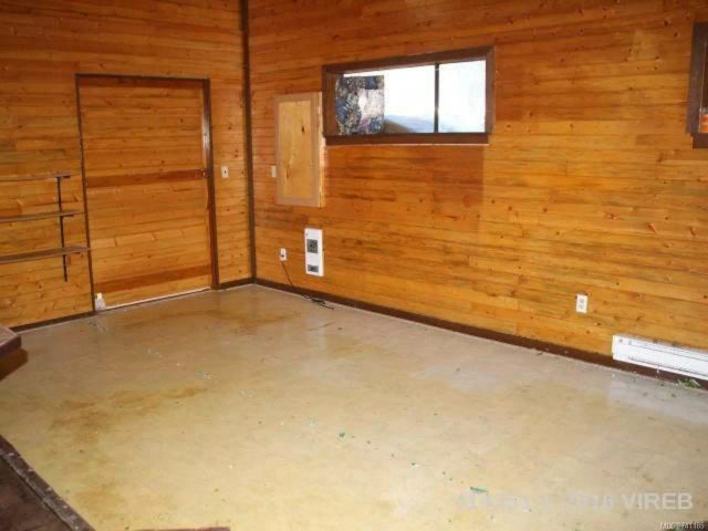 4 of 8 - 1050 Popham Rd, Errington, BC