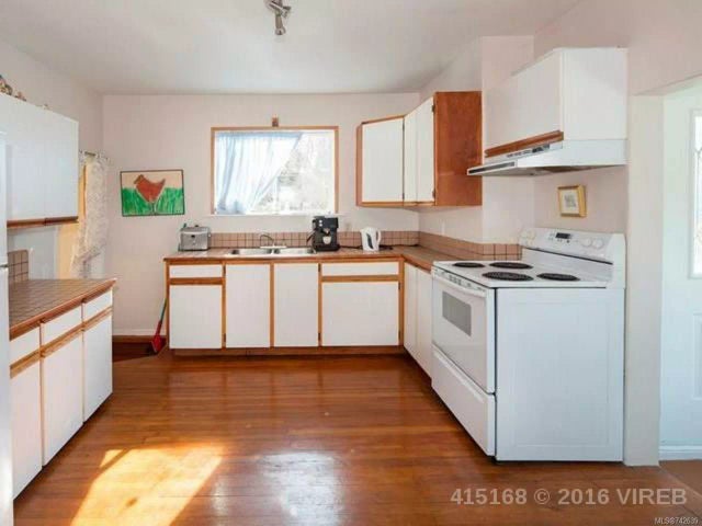 3 of 18 - 10215 Youbou Rd, Youbou, BC