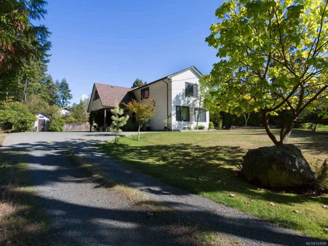 1 of 32 - 1611 Cowichan Bay Rd, Cowichan Bay, BC