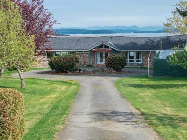 3 of 55 - 8043 Vye Rd, Crofton, BC