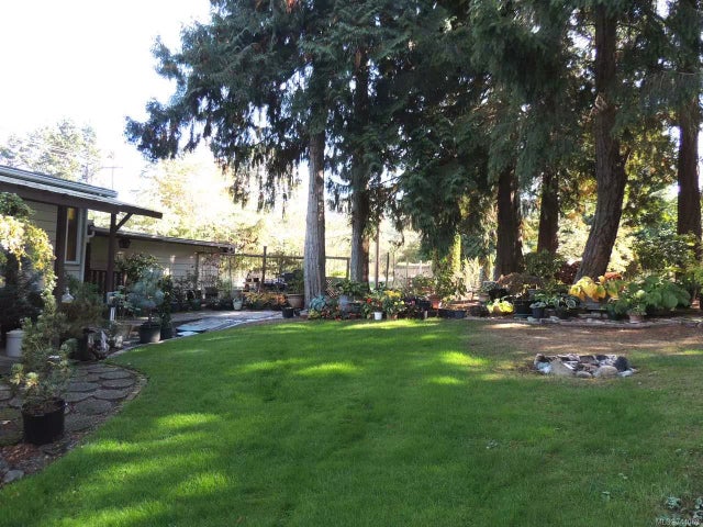 3 of 27 - 7998 Osborne Bay Rd, Crofton, BC