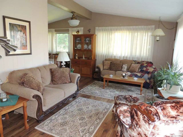 4 of 27 - 7998 Osborne Bay Rd, Crofton, BC