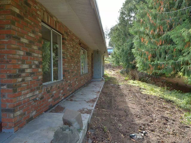 5 of 9 - 1513 Chilco Rd, Crofton, BC