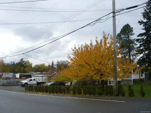 2 of 17 - 8300 Crofton Rd, Crofton, BC