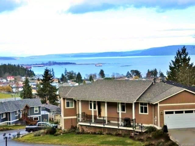 4 of 7 - 1584 Adelaide St 8, Crofton, BC