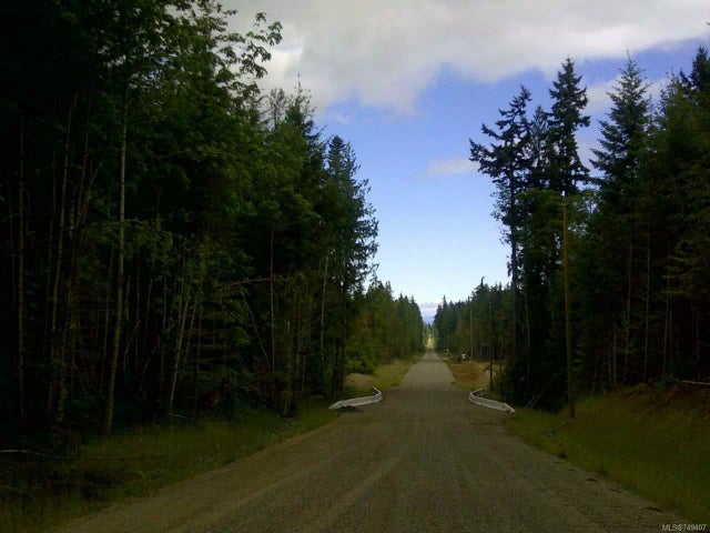 4 of 6 - Lt 8 Pratt Rd, Coombs, BC