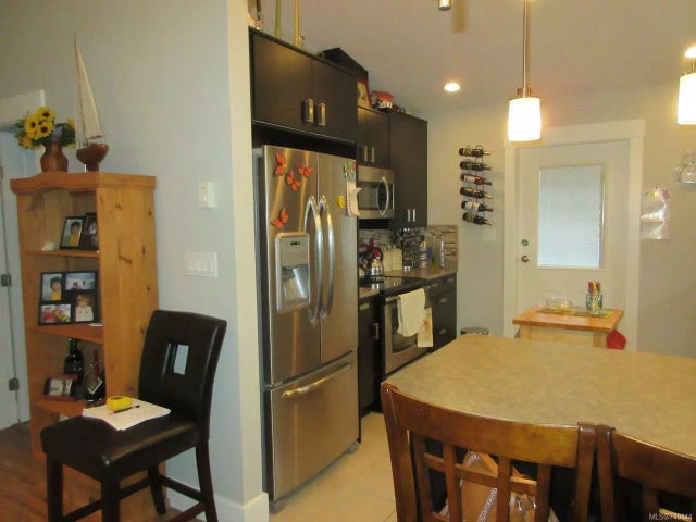 5 of 19 - 1584 Adelaide St 10, Crofton, BC