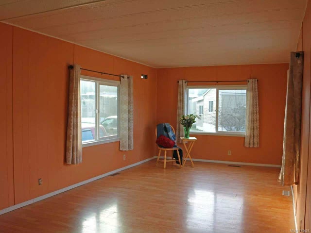 2 of 16 - 1753 Cecil St 117, Crofton, BC