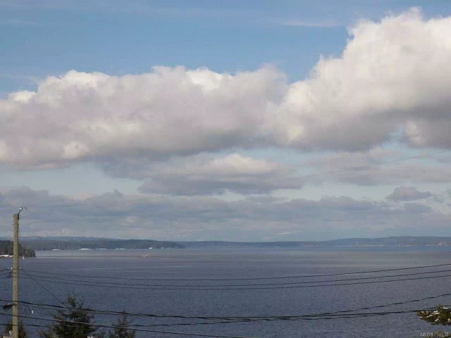 1 of 12 - 3647 Seaview Cres, Ladysmith, BC