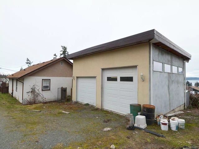 3 of 19 - 1648 Emily St, Crofton, BC
