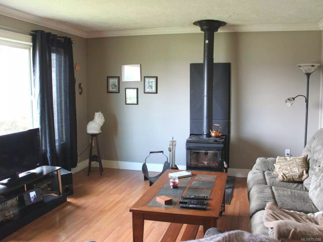 3 of 21 - 8050 Bertha St, Crofton, BC