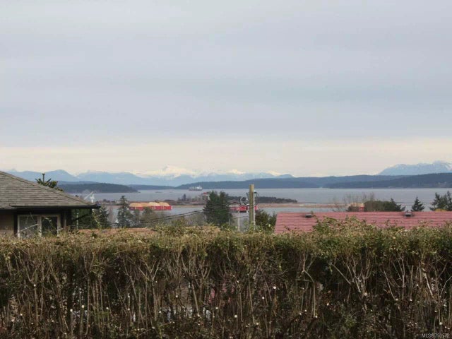 2 of 26 - 1545 Adelaide St, Crofton, BC