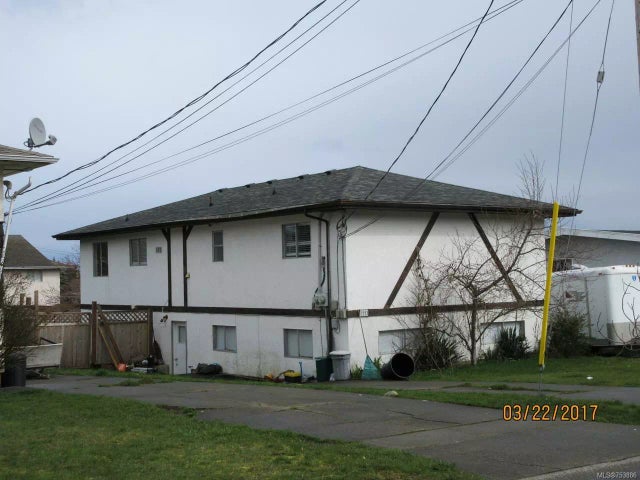 1 of 6 - 1553 Brook St, Crofton, BC