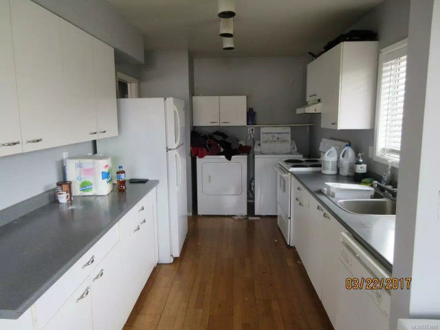 5 of 6 - 1553 Brook St, Crofton, BC