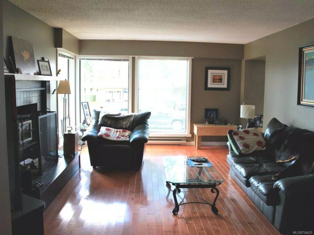 2 of 13 - 1734 Maple Glen Pl, Cowichan Bay, BC