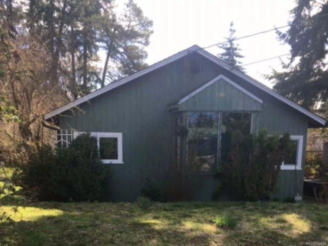 2 of 8 - 1360 Errington Rd, Errington, BC