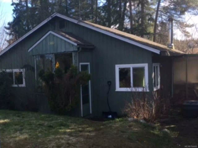 3 of 8 - 1360 Errington Rd, Errington, BC