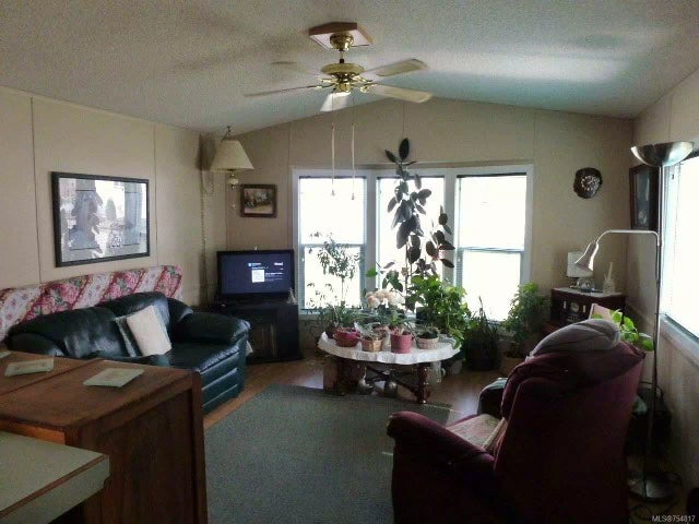 4 of 12 - 1733 Whibley Rd 7, Errington, BC