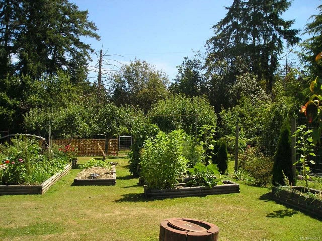 3 of 39 - 7985 Berridge St, Crofton, BC