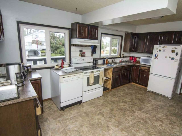 4 of 33 - 3052 Hawthorne St, Chemainus, BC