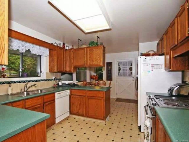 3 of 29 - 1307 Smith Rd, Crofton, BC