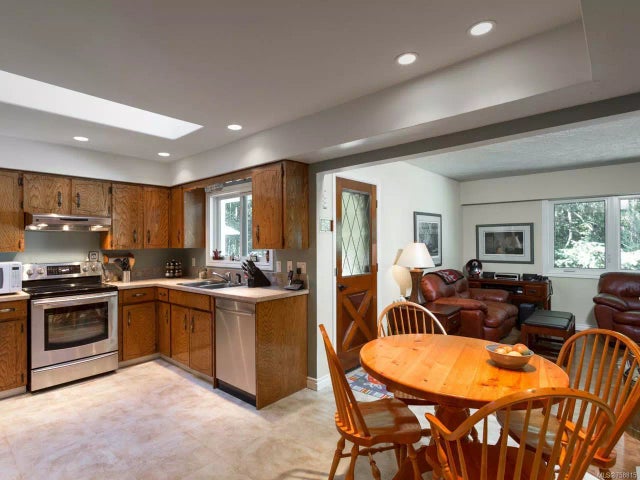 2 of 47 - 2021 Grafton Ave, Errington, BC