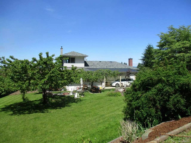 1 of 73 - 1500 Chilco Rd, Crofton, BC