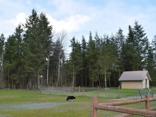 4 of 28 - 2828 Grafton Ave, Errington, BC