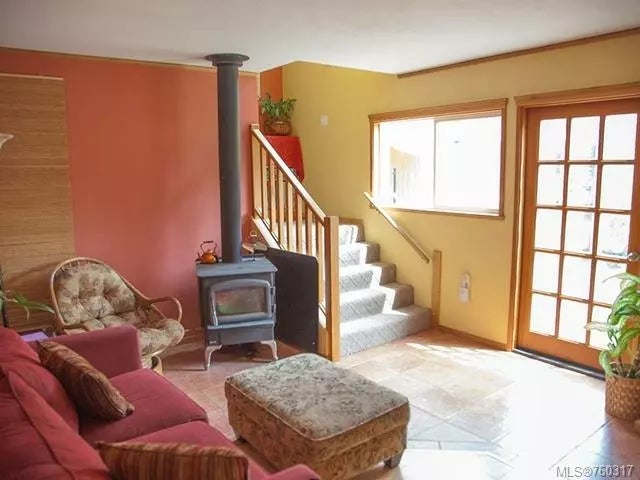 3 of 20 - 2439 Recreation Rd, Shawnigan Lake, BC